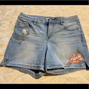 Artisan NY floral embroidered denim shorts
